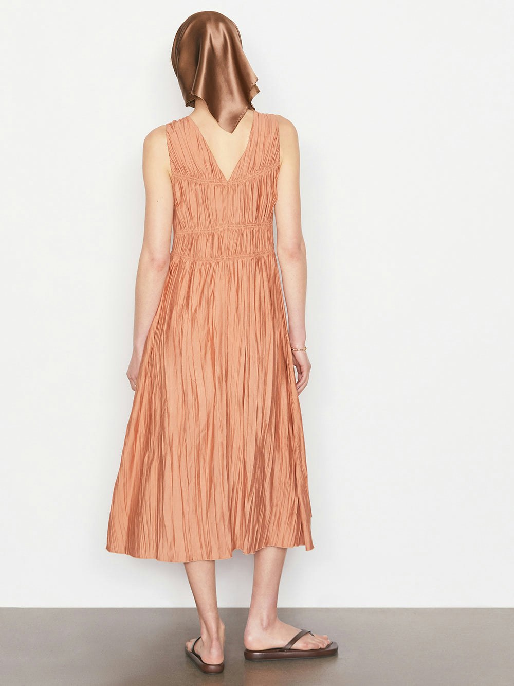 dress back view